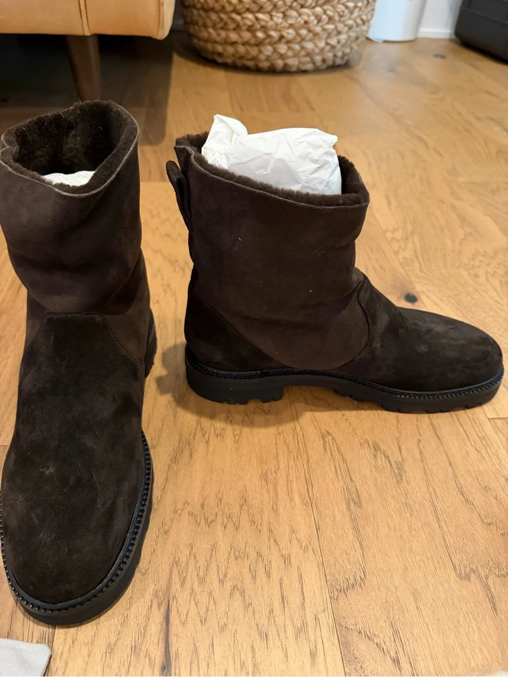 Manolo Blahnik Tomosa Cozy Boot Size 40 Dark Brown